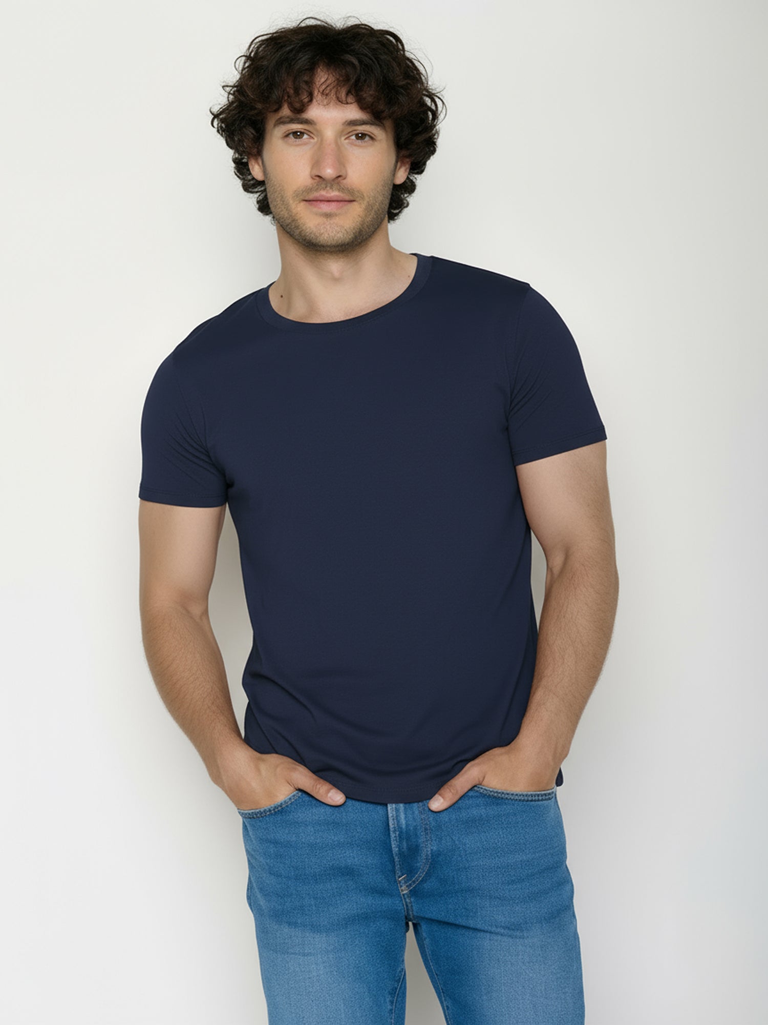 Navy: Sportliches T-Shirt aus Bio-Baumwolle für Herren [24804]