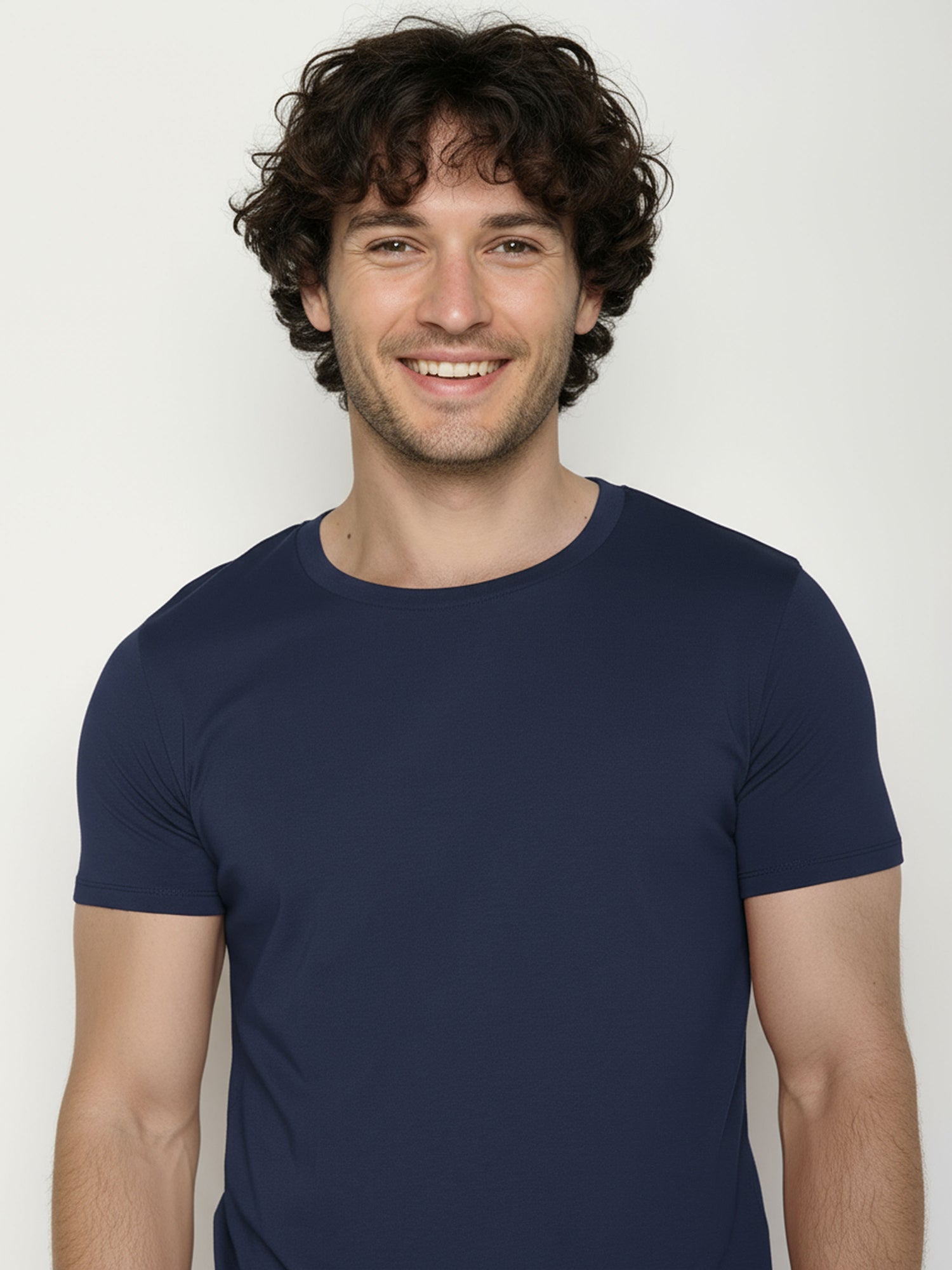Navy: Sportliches T-Shirt aus Bio-Baumwolle für Herren [24805]