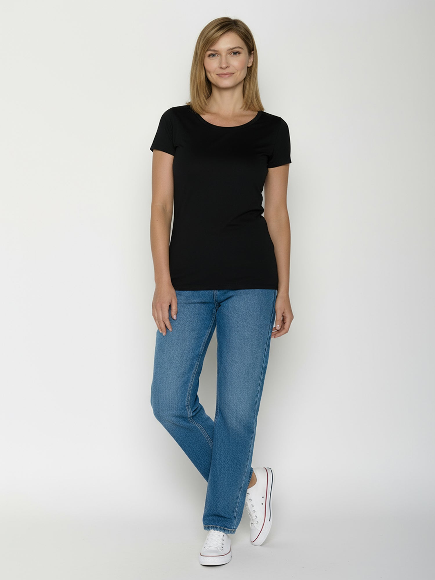Black: Sportliches T-Shirt aus Bio-Baumwolle für Damen [24841]