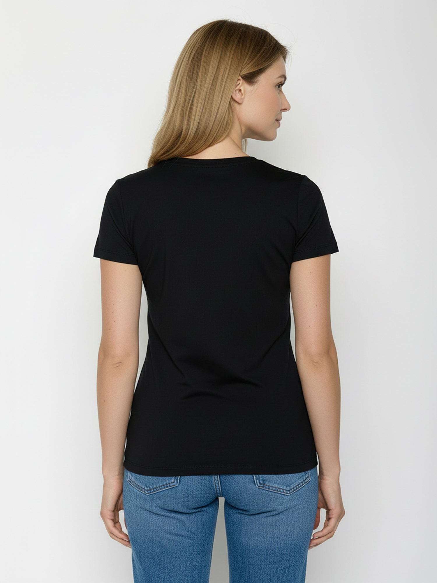 Black: Sportliches T-Shirt aus Bio-Baumwolle für Damen [24842]