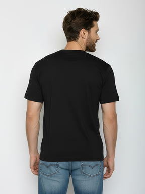 Black: Lässiges T-Shirt aus Bio-Baumwolle für Herren [24877]