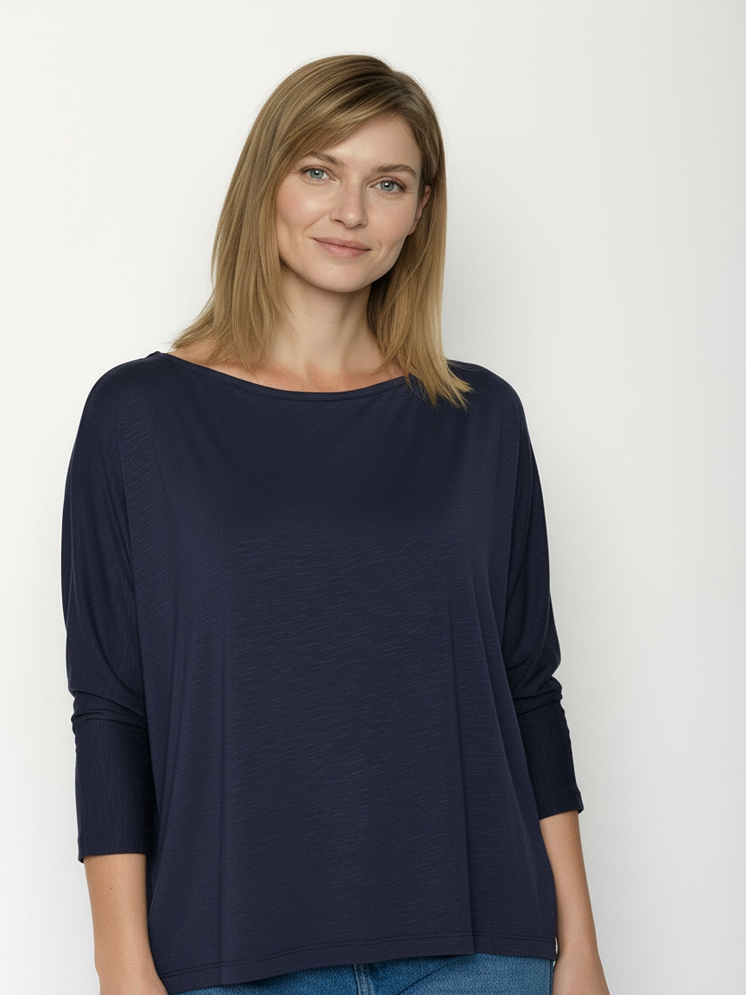 Navy: Gemütliches Longsleeve aus Viskose (LENZING™ ECOVERO™) Mix für Damen [24900]