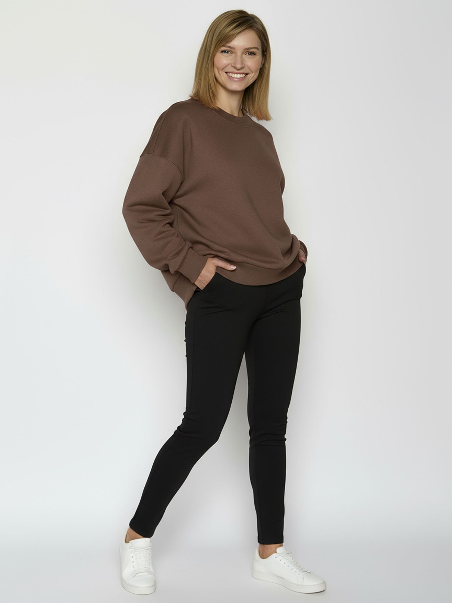 Earth Wood: Lässiges Sweatshirt aus Bio-Baumwolle für Damen [24942]