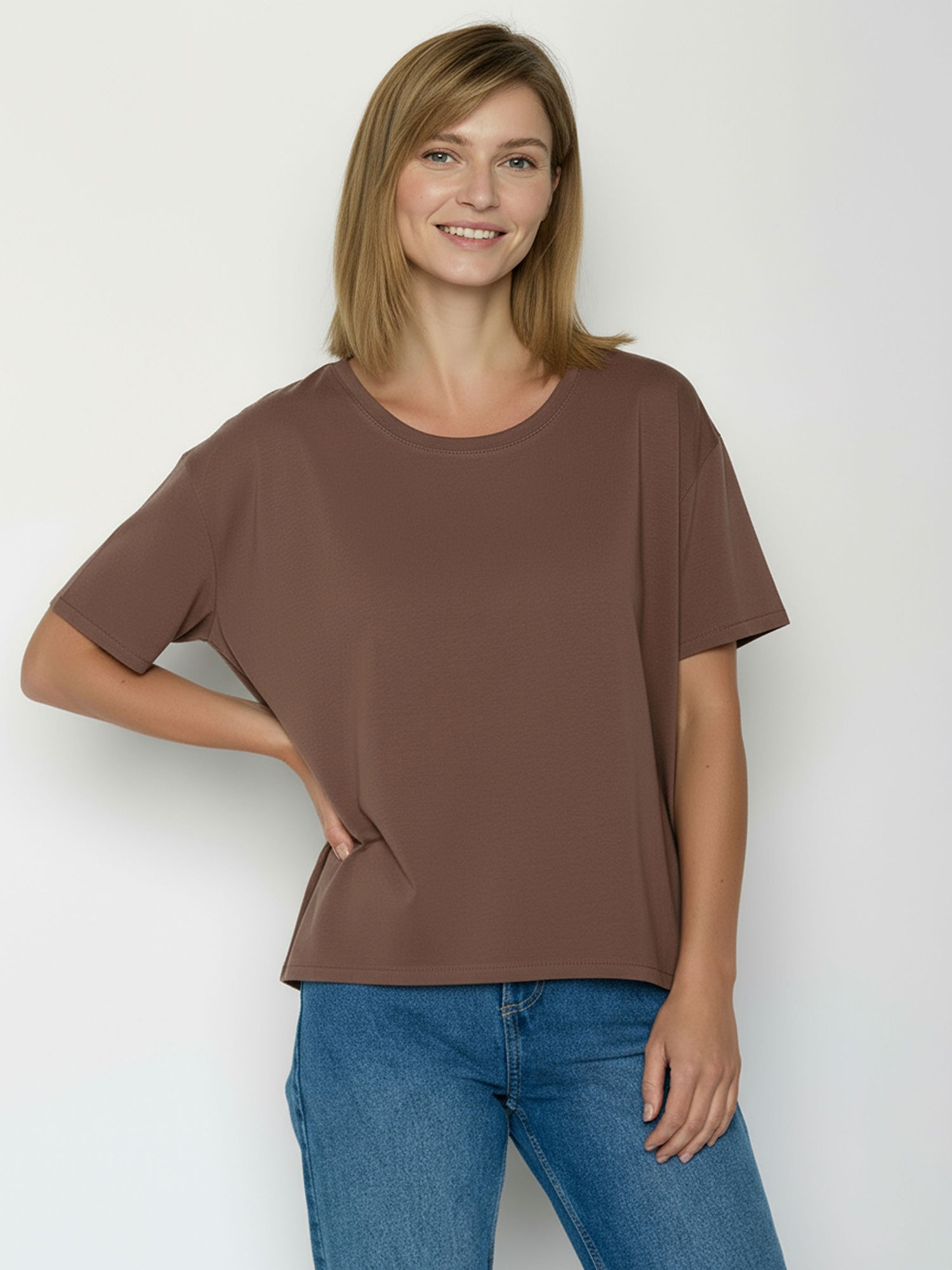 Earth Wood: Lässiges T-Shirt aus Bio-Baumwoll-Mix für Damen [24965]