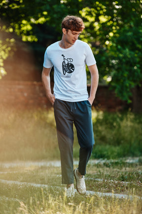 Storm Grey: Lässige Hose aus Bio-Baumwoll Mix für Herren [2286]