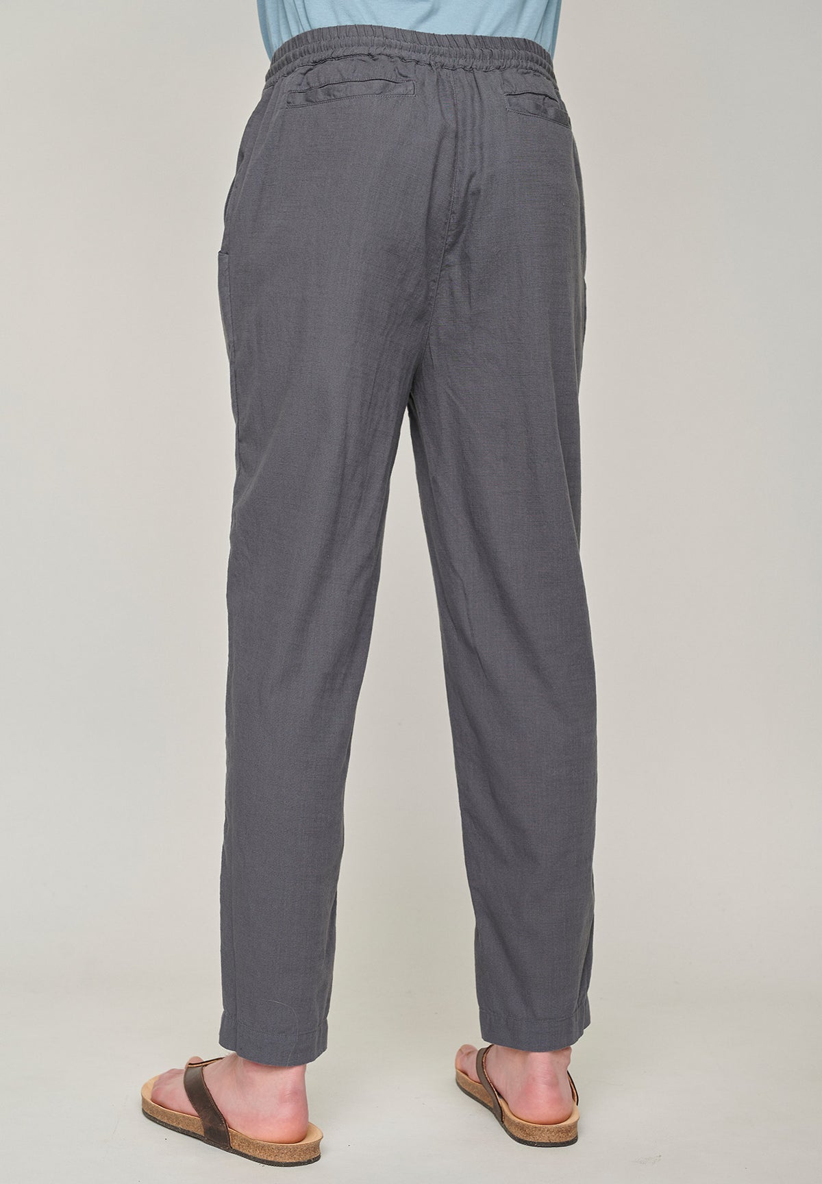 Storm Grey: Lässige Hose aus Bio-Baumwoll Mix für Herren [2287]