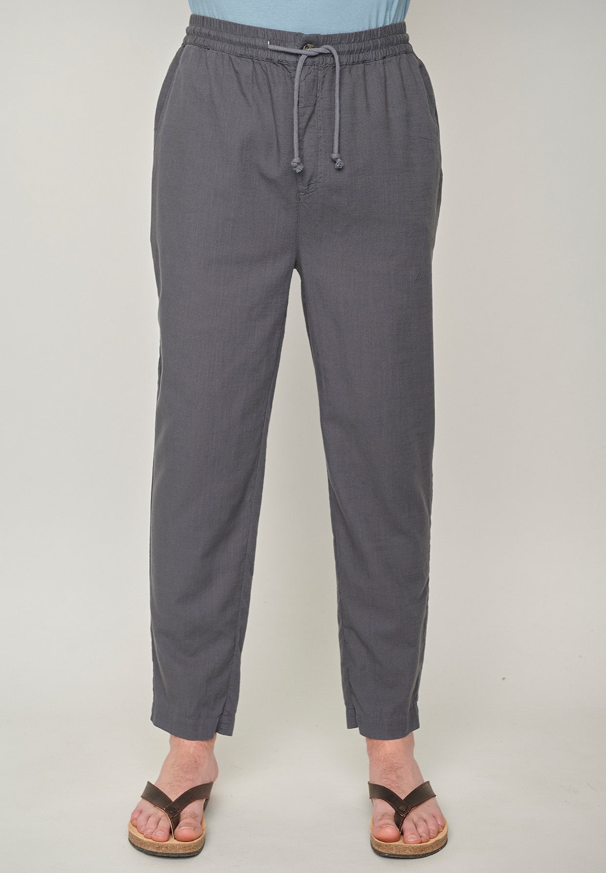 Storm Grey: Lässige Hose aus Bio-Baumwoll Mix für Herren [2290]