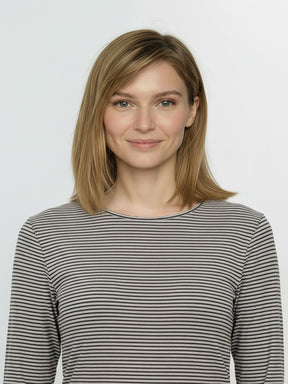 Sandstone Stripes: Sportliches Longsleeve aus Bio-Baumwolle für Damen [25111]