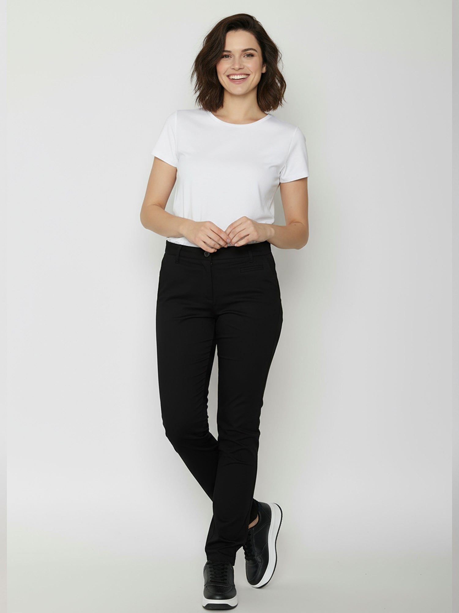 Black: Gemütliche Chino aus Bio-Baumwoll Mix für Damen [25807]