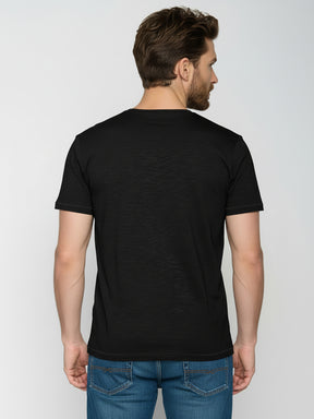 Black: Sportliches T-Shirt aus Bio-Baumwolle für Herren [25849]