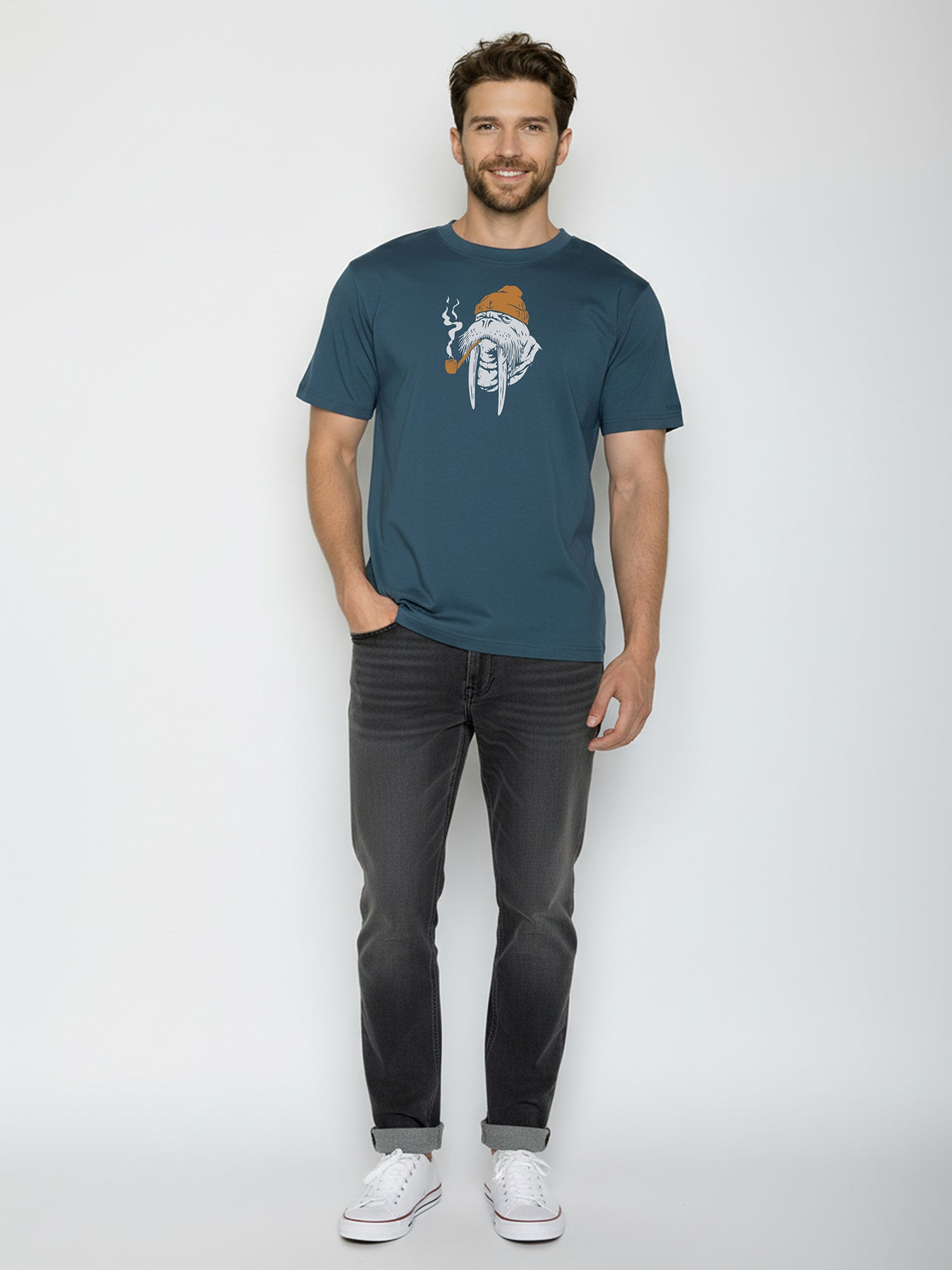Blue Pine: Lässiges Oversize-T-Shirt aus Bio-Baumwolle für Herren [25868]