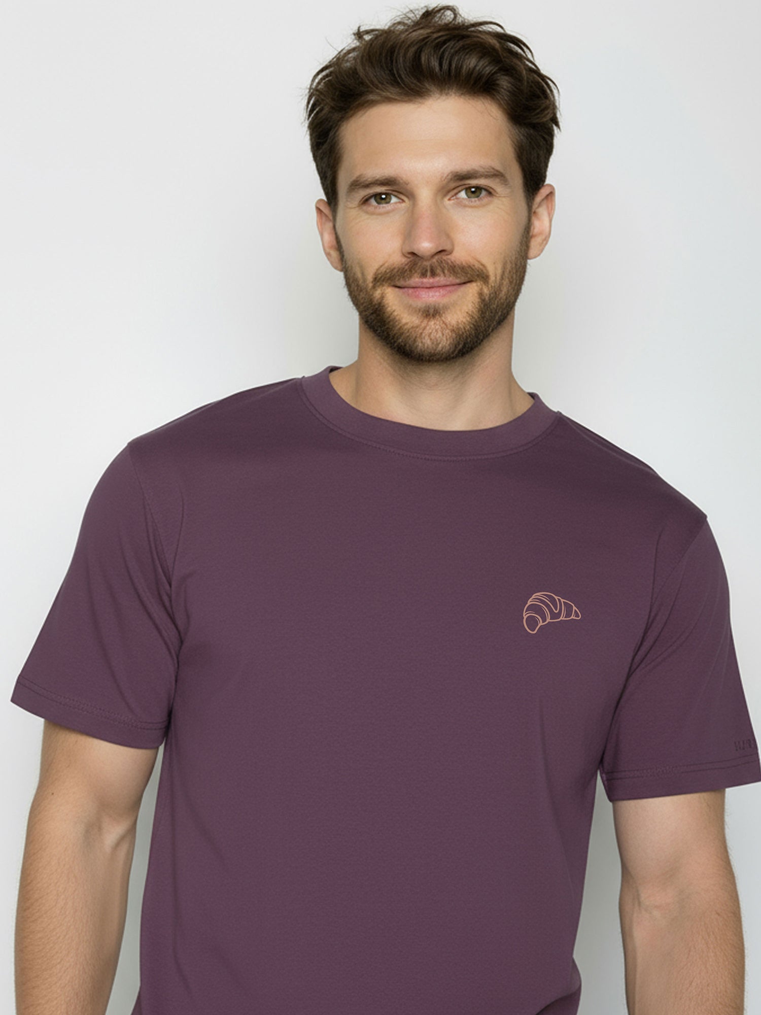 Berry Bark: Lässiges Oversize-T-Shirt aus Bio-Baumwolle für Herren [25942]