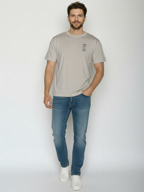 Sandstone: Lässiges Oversize-T-Shirt aus Bio-Baumwolle für Herren [26057]