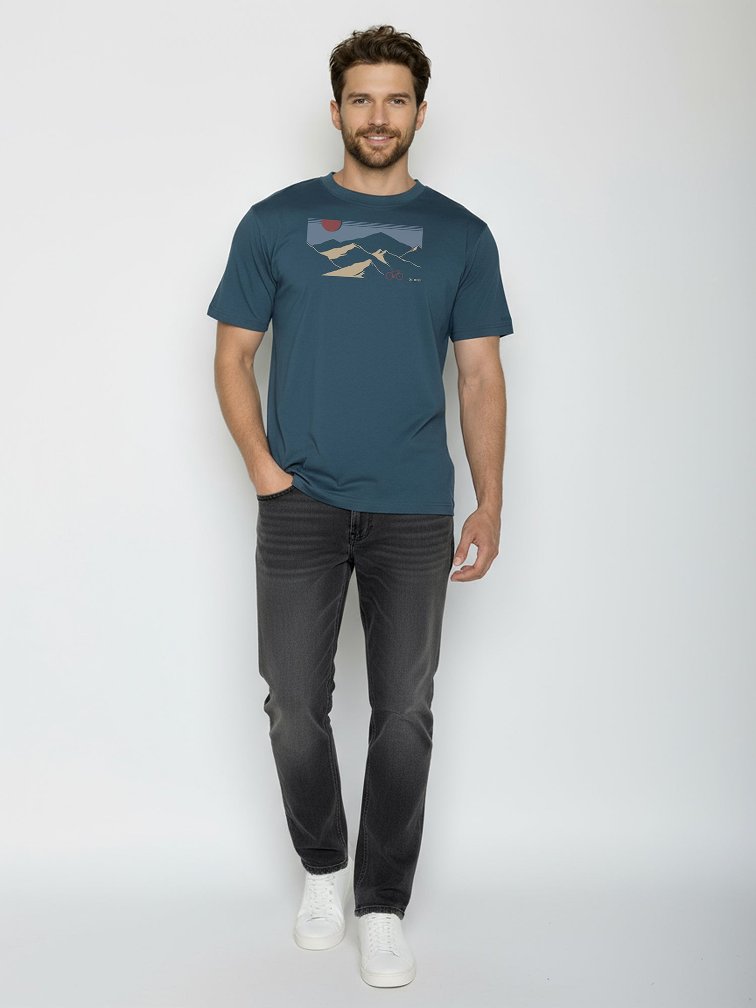 Blue Pine: Lässiges Oversize-T-Shirt aus Bio-Baumwolle für Herren [26151]