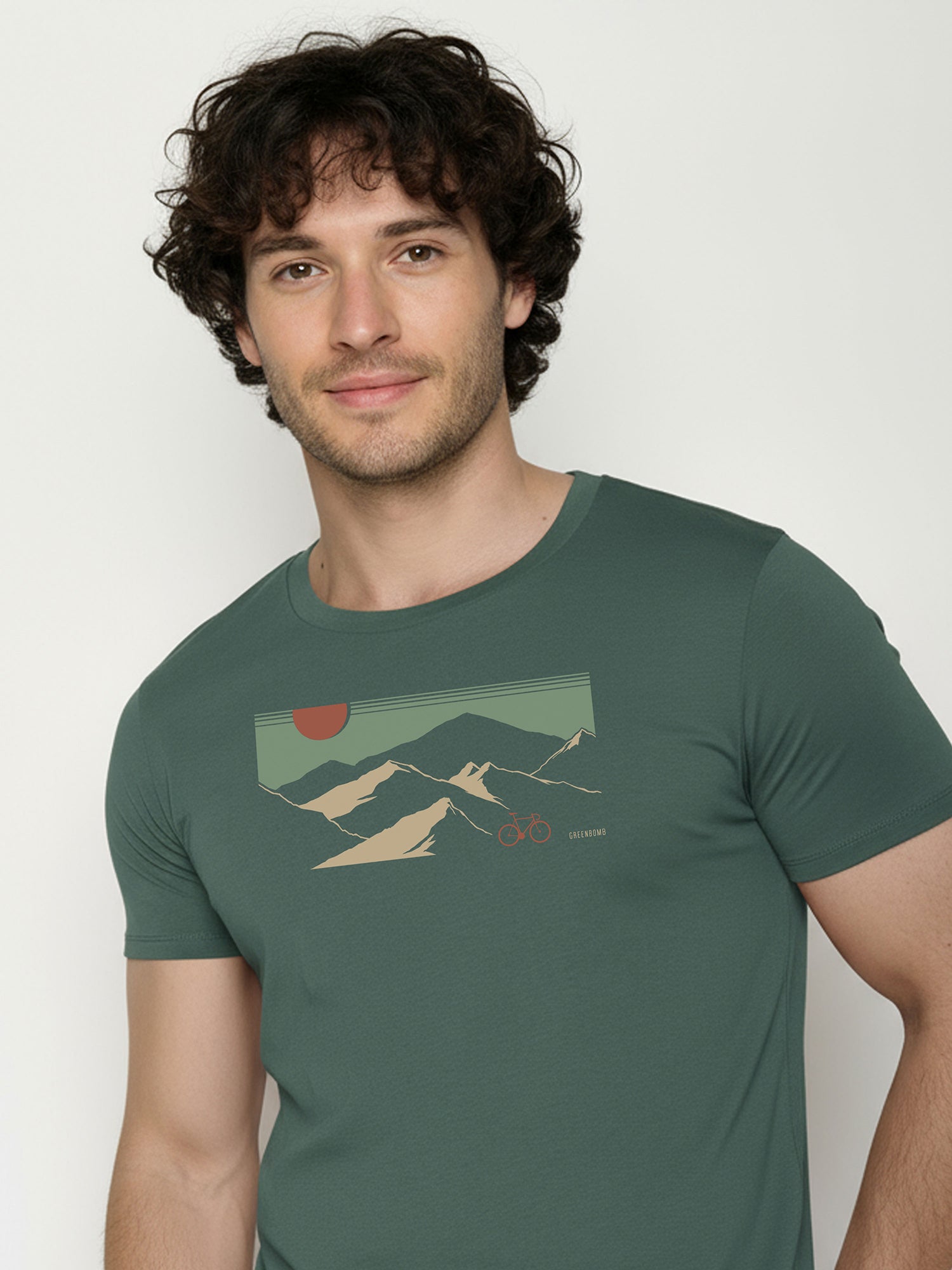 Night Grove: Sportliches T-Shirt aus Bio-Baumwolle für Herren [26160]