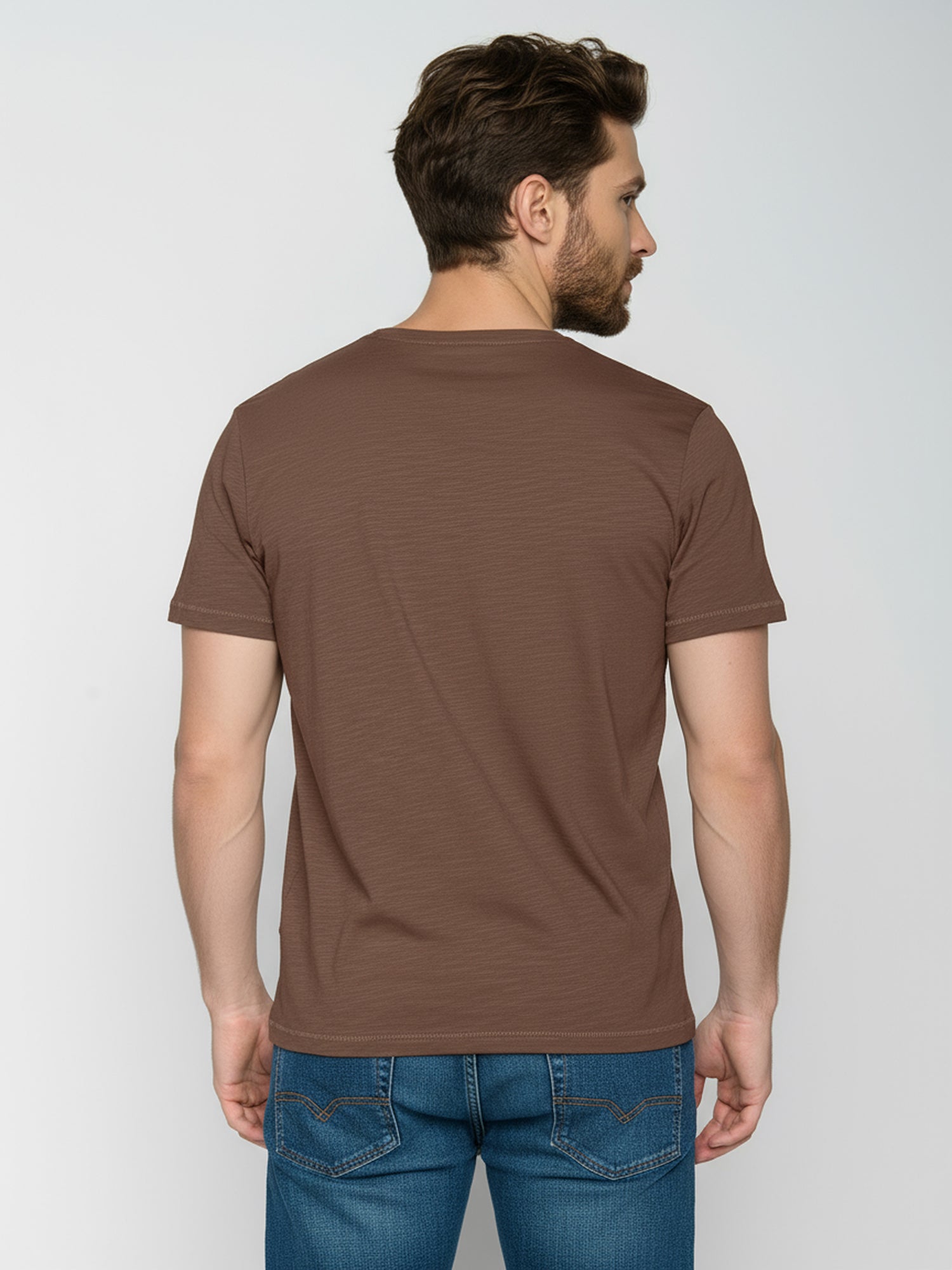 Earth Wood: Sportliches T-Shirt aus Bio-Baumwolle für Herren [26172]