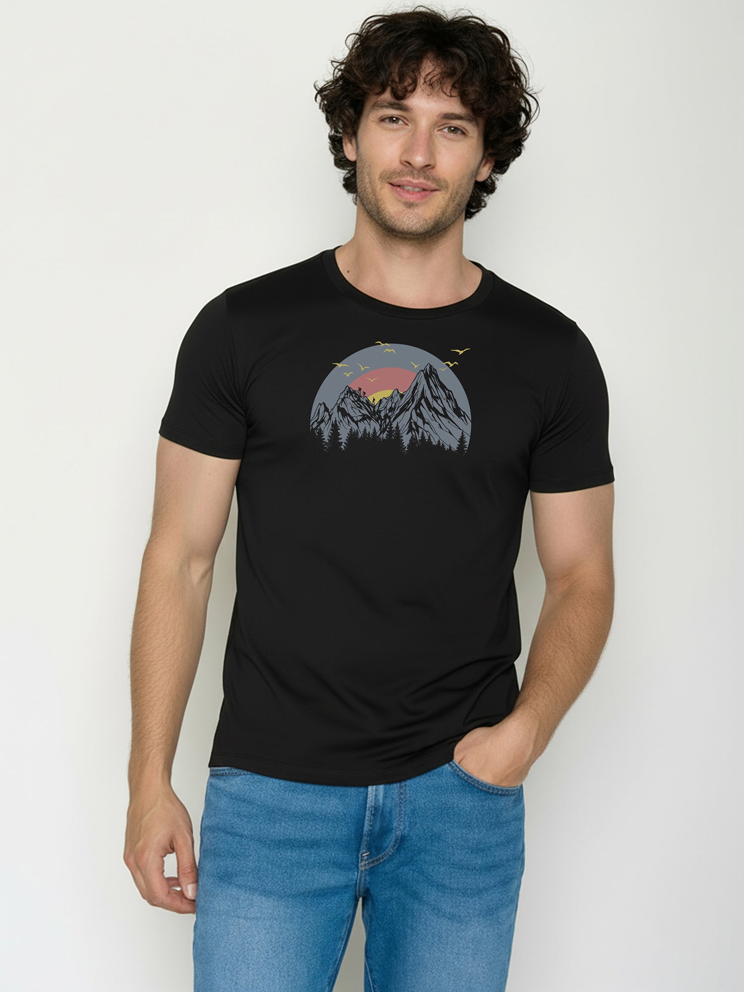 Black: Sportliches T-Shirt aus Bio-Baumwolle für Herren [26174]