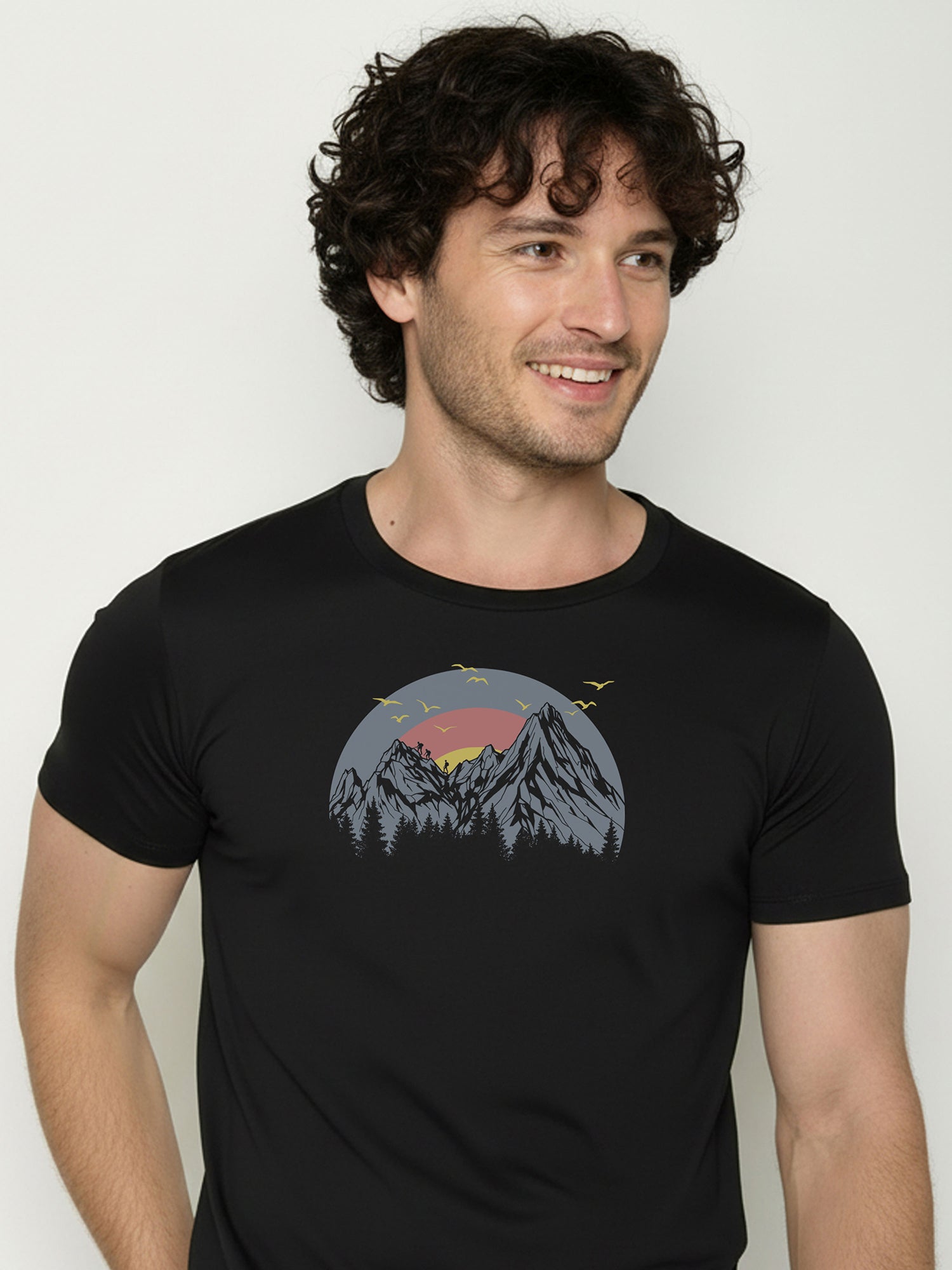 Black: Sportliches T-Shirt aus Bio-Baumwolle für Herren [26175]