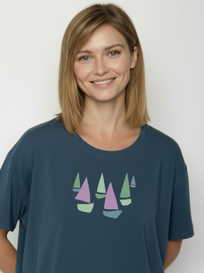 Ash Blue: Lässiges T-Shirt aus Bio-Baumwoll-Mix für Damen [26445]