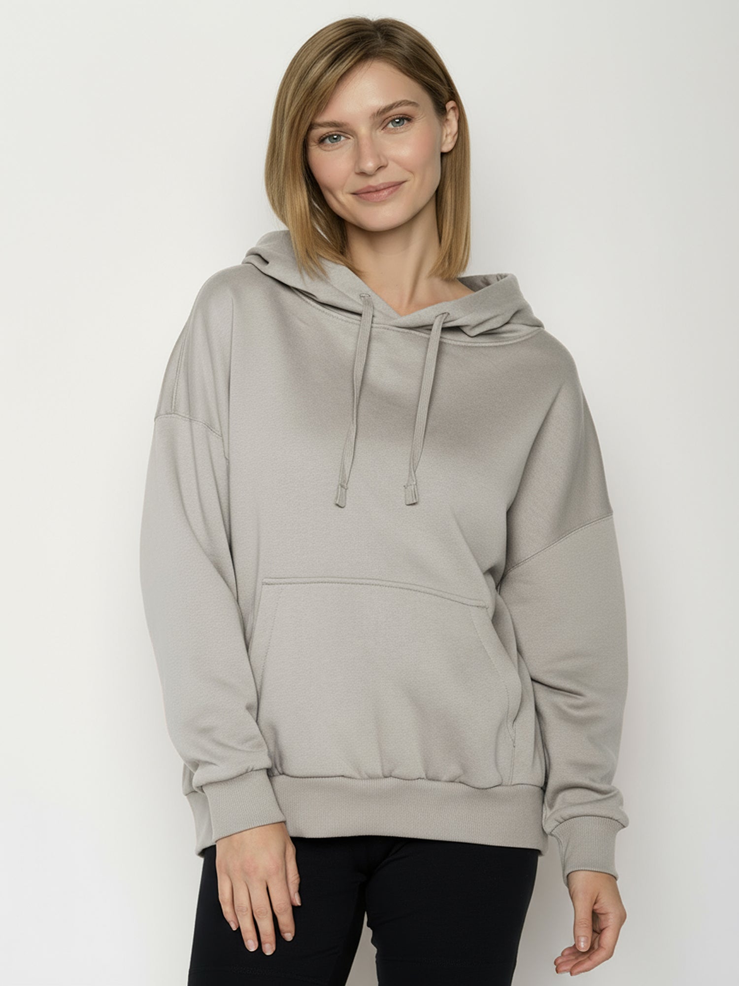 Sandstone: Lässiger Hoodie aus Bio-Baumwolle für Damen [26509]