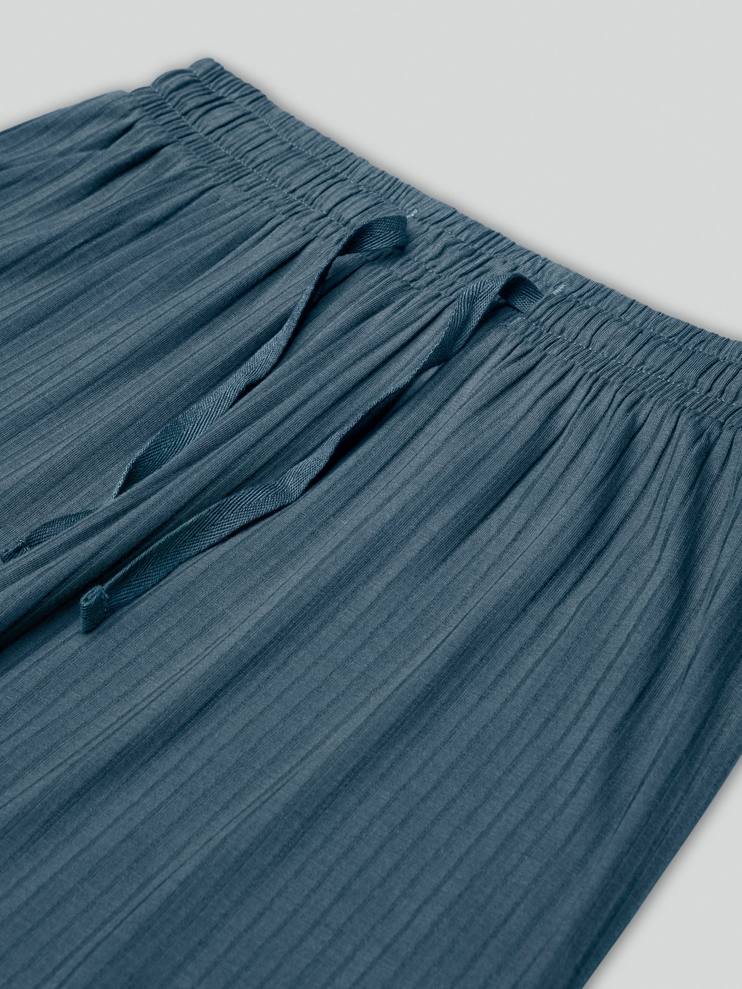 Ash Blue: Lässige Hose aus LENZING™ ECOVERO™ für Damen [26675]