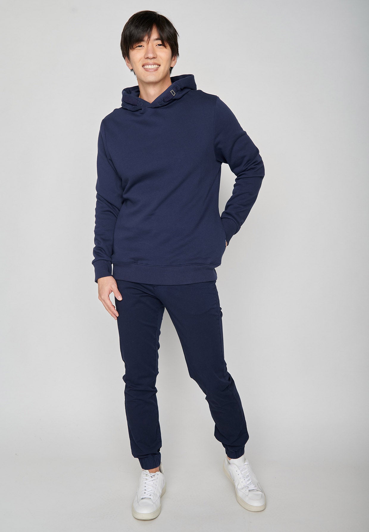 Navy: Kuschliger Hoodie aus Bio-Baumwolle für Herren [2416]