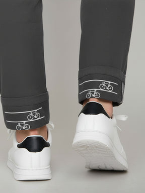 Grey: Gemütliche Chino aus Bio-Baumwoll Mix für Herren [26937]