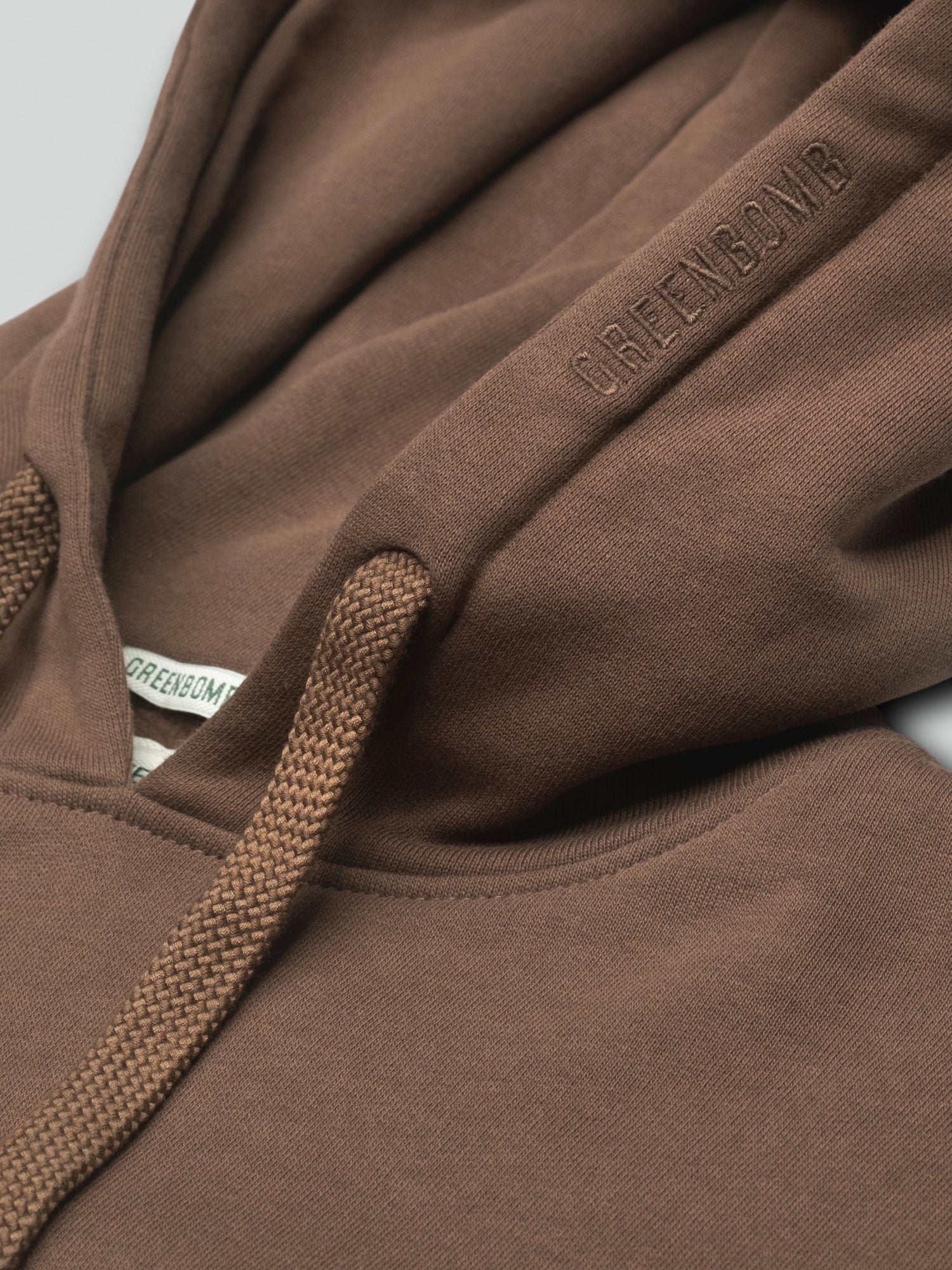 Earth Wood: Gemütlicher Hoodie aus Bio-Baumwolle für Herren [27044]