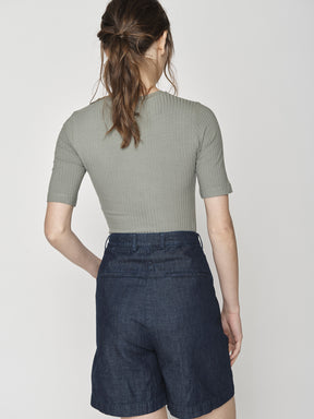 Light Olive: Sportliches Longsleeve aus LENZING™ TENCEL™ Mix für Damen [27591]