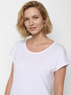 White: Lässiges T-Shirt aus Bio-Baumwolle für Damen [27642]