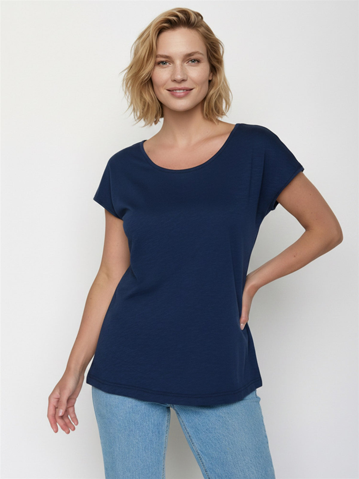 Navy: Lässiges T-Shirt aus Bio-Baumwolle für Damen [27645]