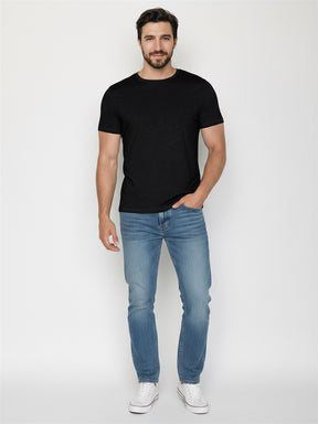 Black: Sportliches T-Shirt aus Bio-Baumwolle für Herren [27682]
