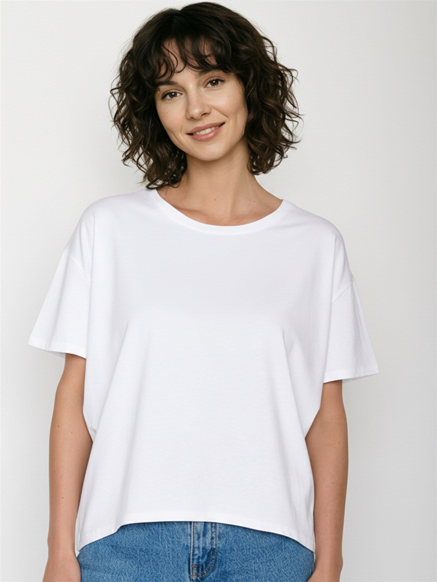 White: Lässiges T-Shirt aus Bio-Baumwoll-Mix für Damen [27711]