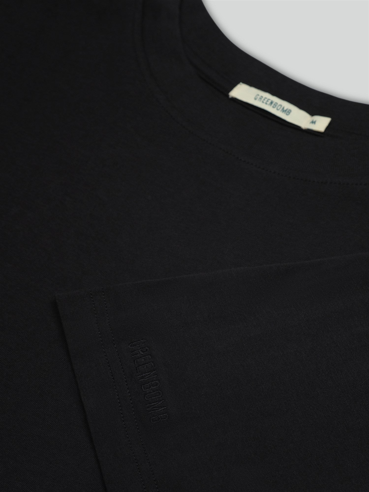 Black: Lässiges Oversize-T-Shirt aus Bio-Baumwolle für Herren [27741]