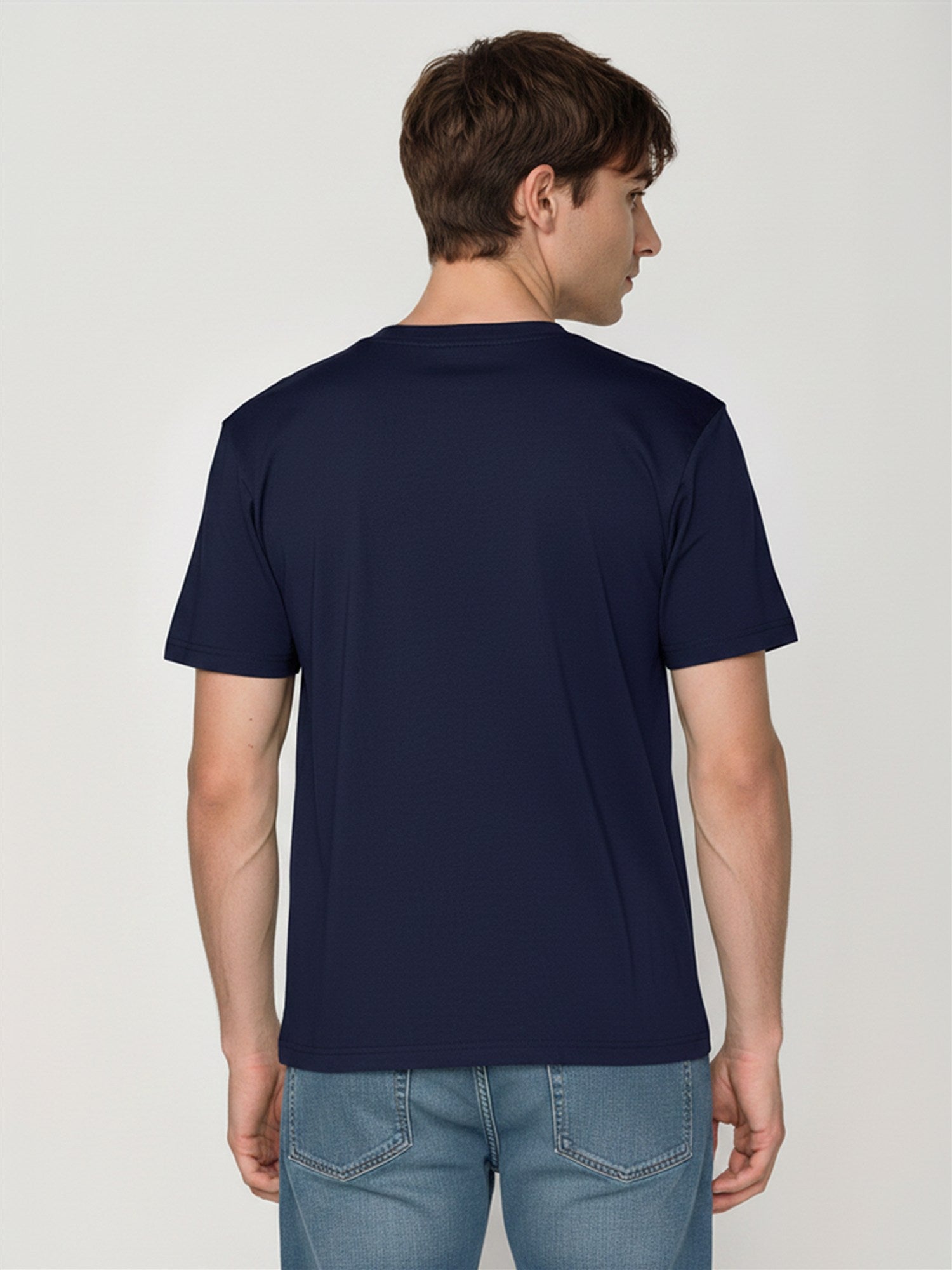 Navy: Lässiges Oversize-T-Shirt aus Bio-Baumwolle für Herren [27764]