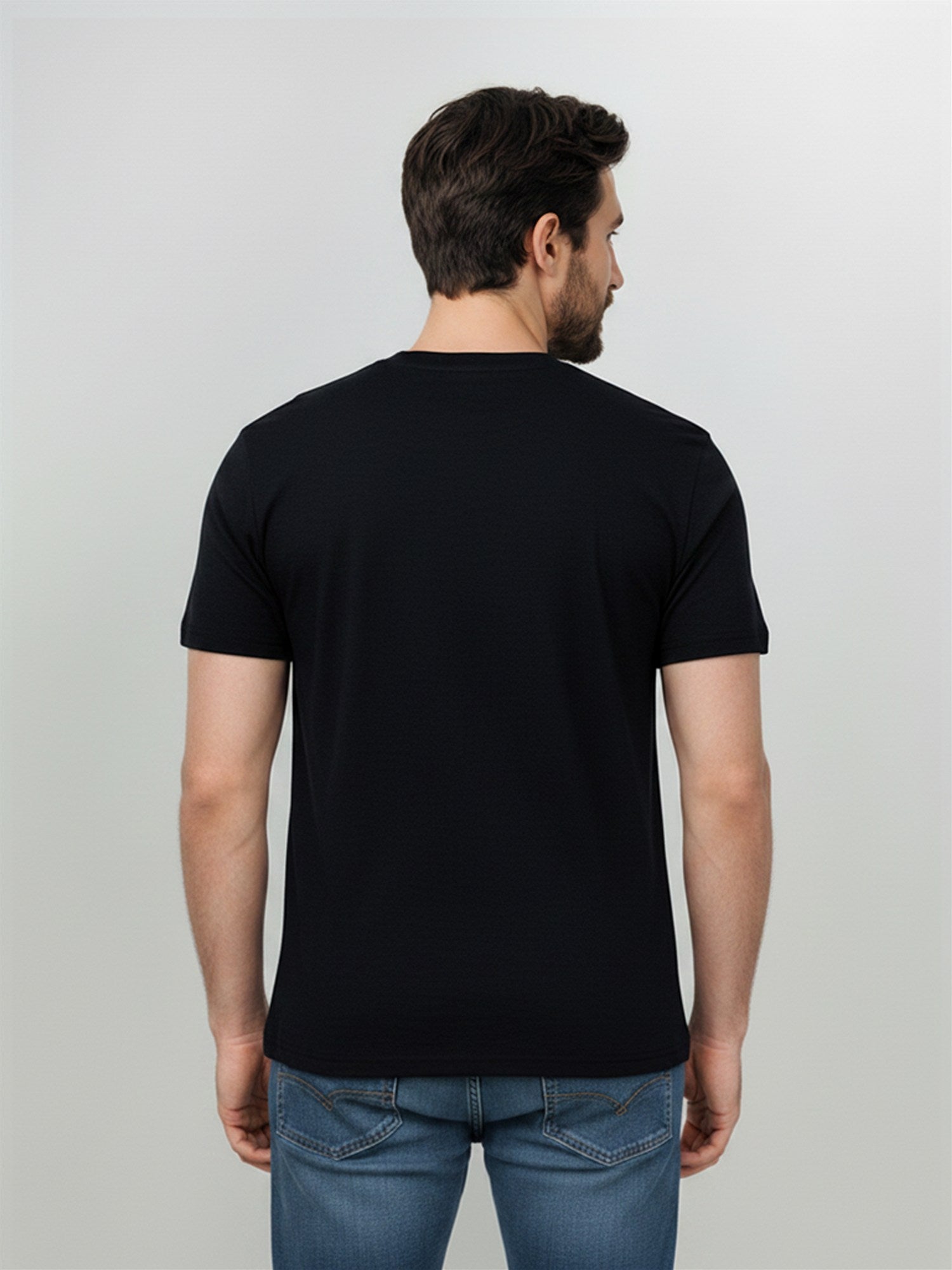 Black: Funktionales T-Shirt aus Merino-Wolle für Herren [27814]