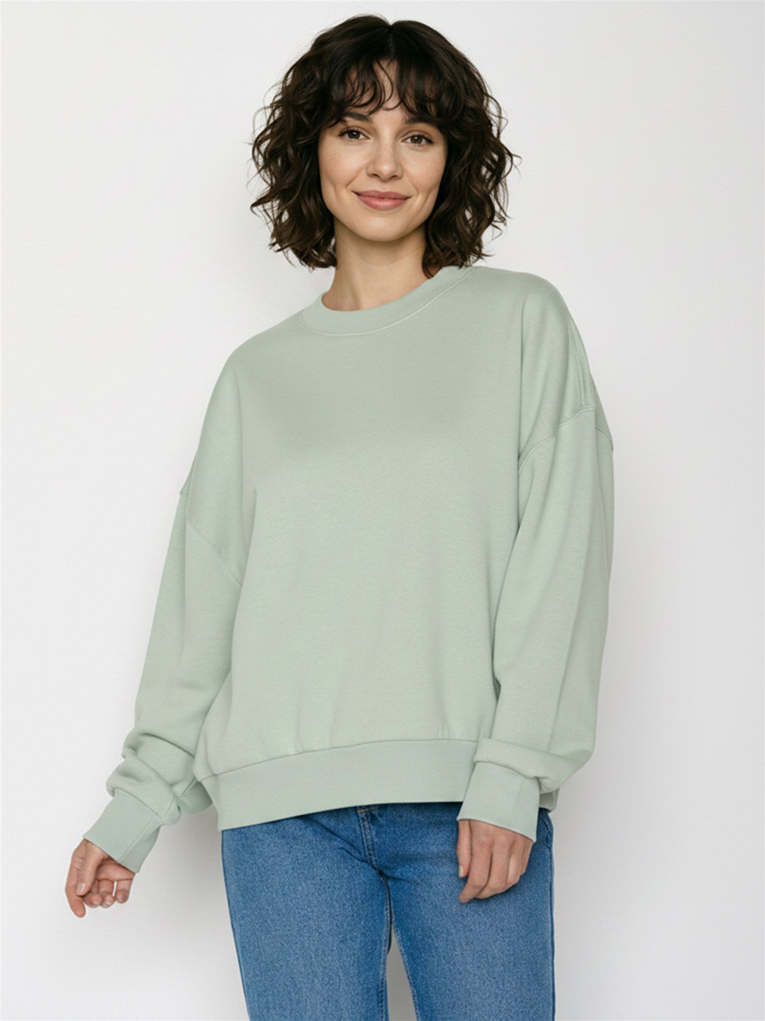 Muted Mint: Lässiges Sweatshirt aus Bio-Baumwolle für Damen [28716]