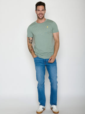 Soft Sage: Sportliches T-Shirt aus Bio-Baumwolle für Herren [29928]