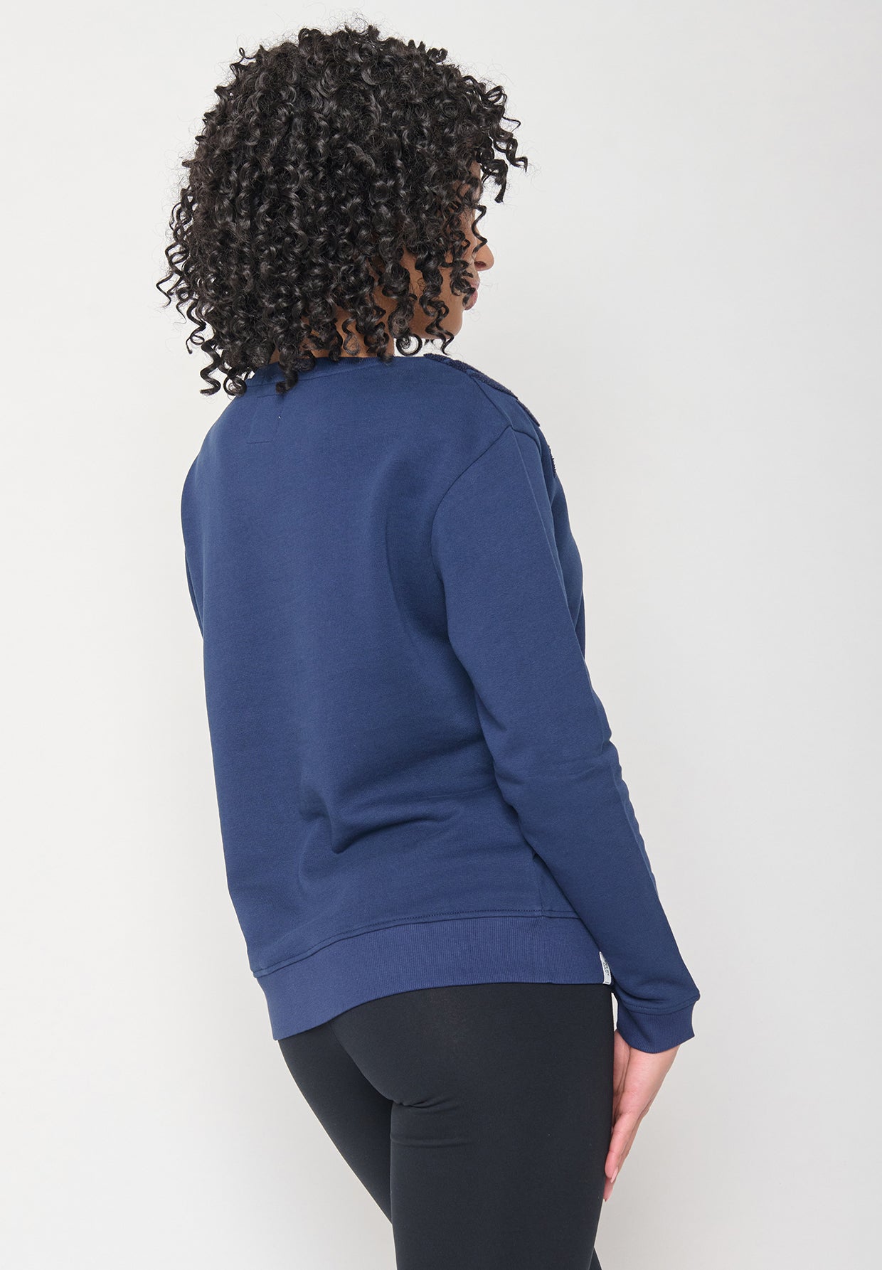 Blauer Gemütliches Sweatshirt aus Bio-Baumwolle für Damen (2)