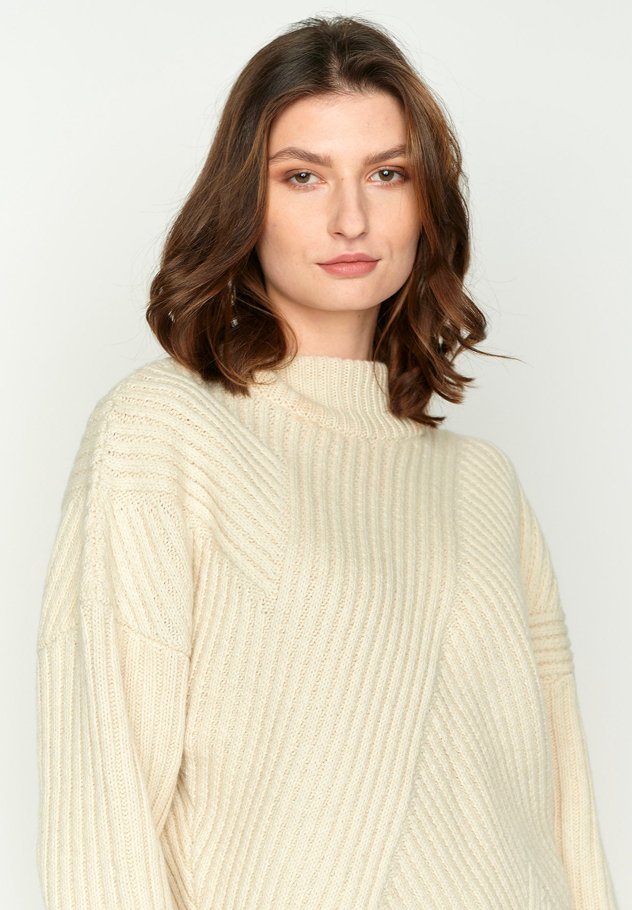 Sand: Gemütlicher Strickpullover aus Woll Mix für Damen [3110]