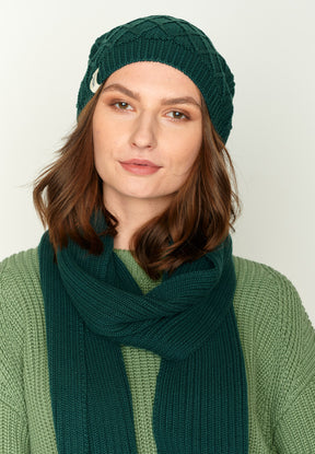 Deep Sea Blue: Wärmende Mütze aus Bio-Baumwolle für Damen [3151]
