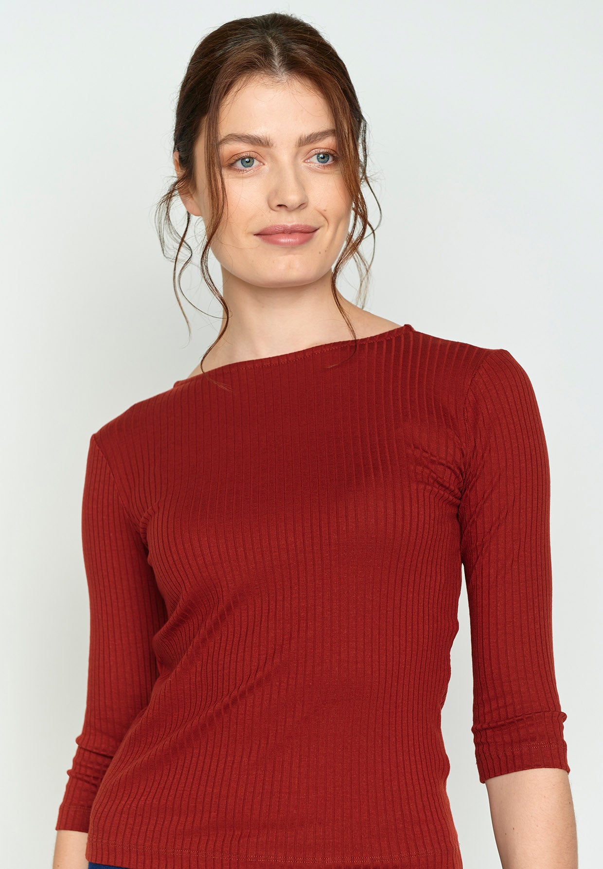 Winter Red: Sportliches Longsleeve aus LENZING™ TENCEL™ Mix für Damen [3160]