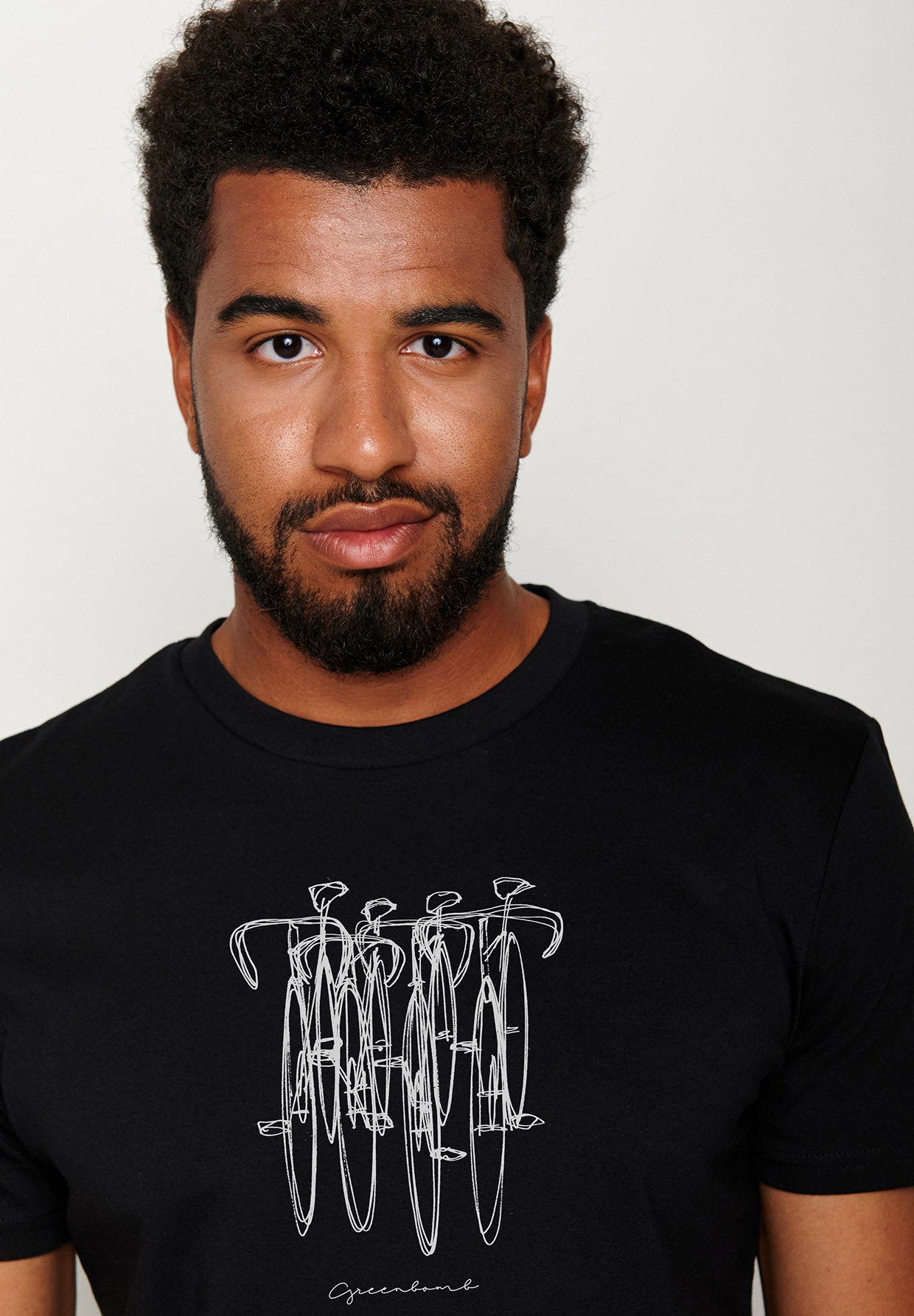 Black: Sportliches T-Shirt aus Bio-Baumwolle für Herren [4559]