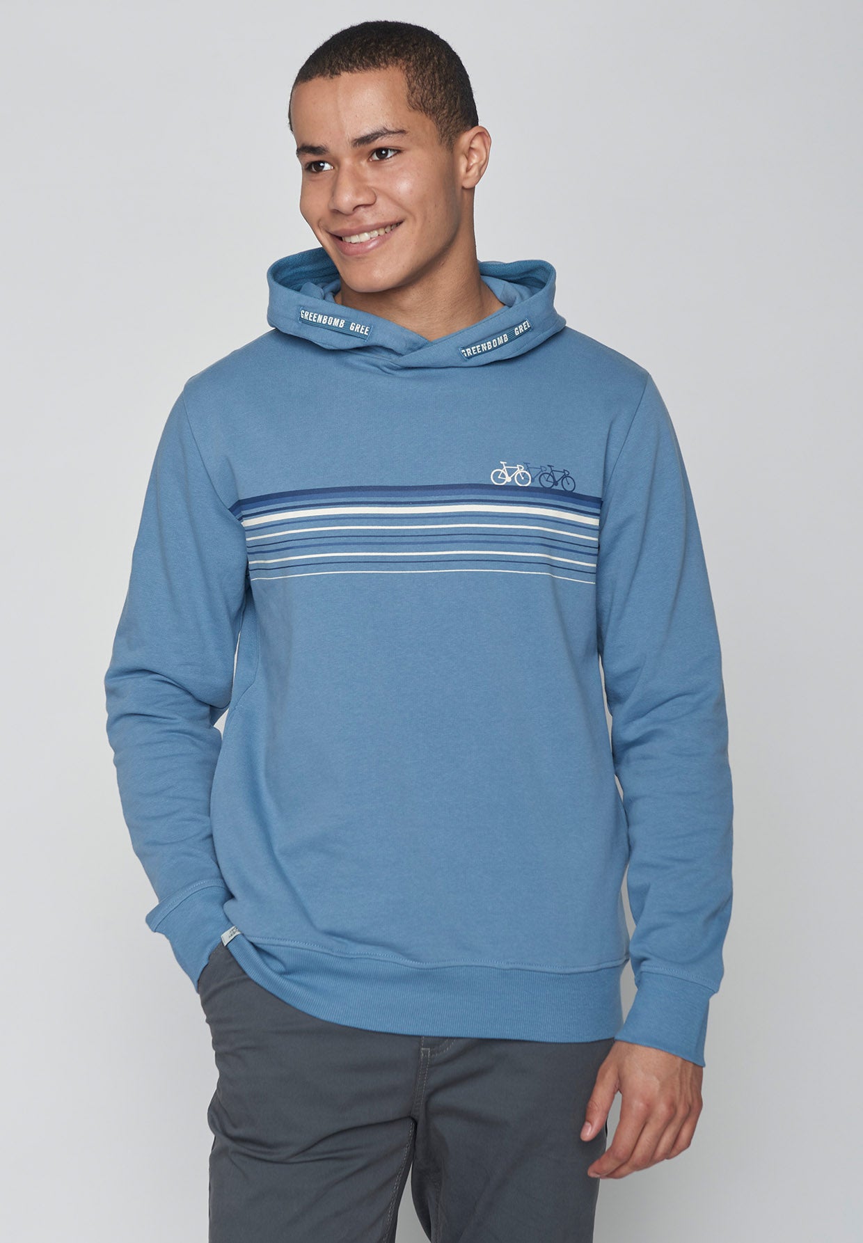 Blauer Kuschliger Hoodie aus Bio-Baumwolle für Herren (1)