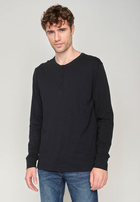 Black: Elegantes Longsleeve aus Bio-Baumwolle für Herren [574]