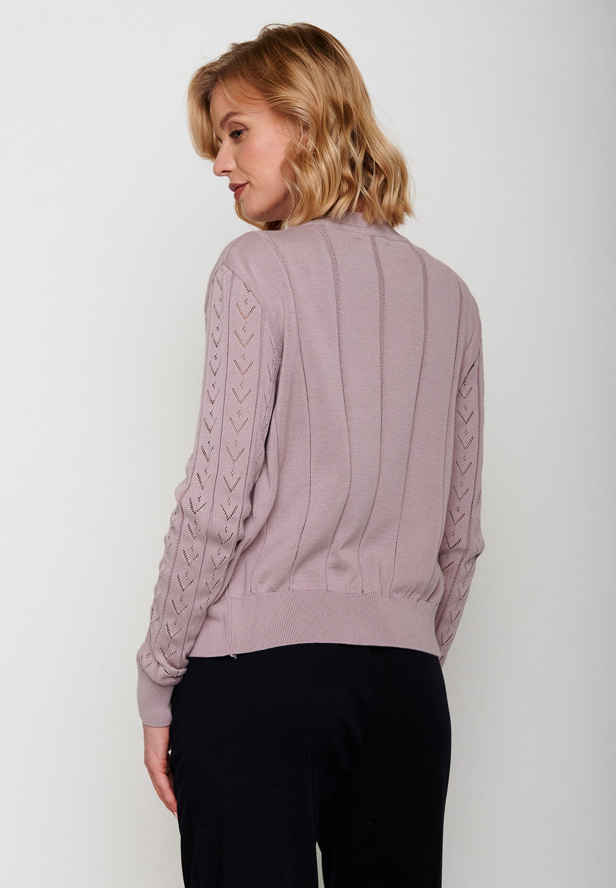 Dusty Lilac: Gemütliche Strickjacke aus Bio-Baumwolle für Damen [5797]