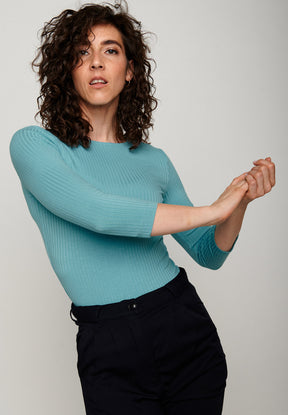 Island Blue: Sportliches Longsleeve aus LENZING™ TENCEL™ Mix für Damen [5878]