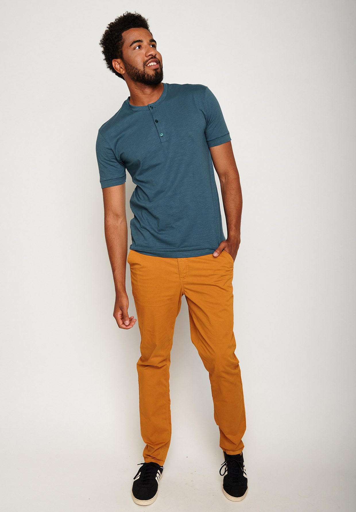 Blue Stone: Elegantes T-Shirt aus Bio-Baumwolle für Herren [6331]