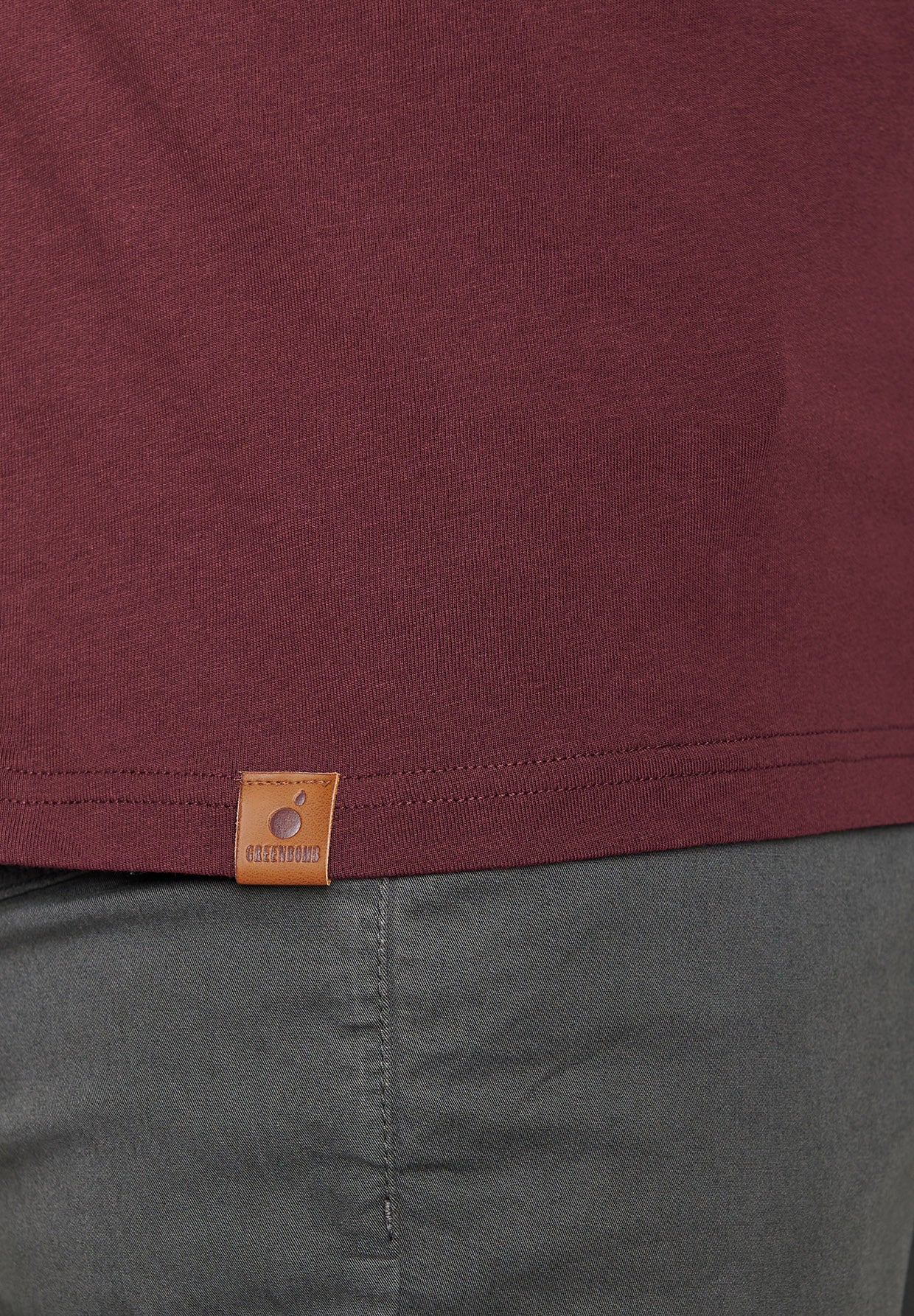 Velvet Rain: Sportliches T-Shirt aus Bio-Baumwolle für Herren [6711]