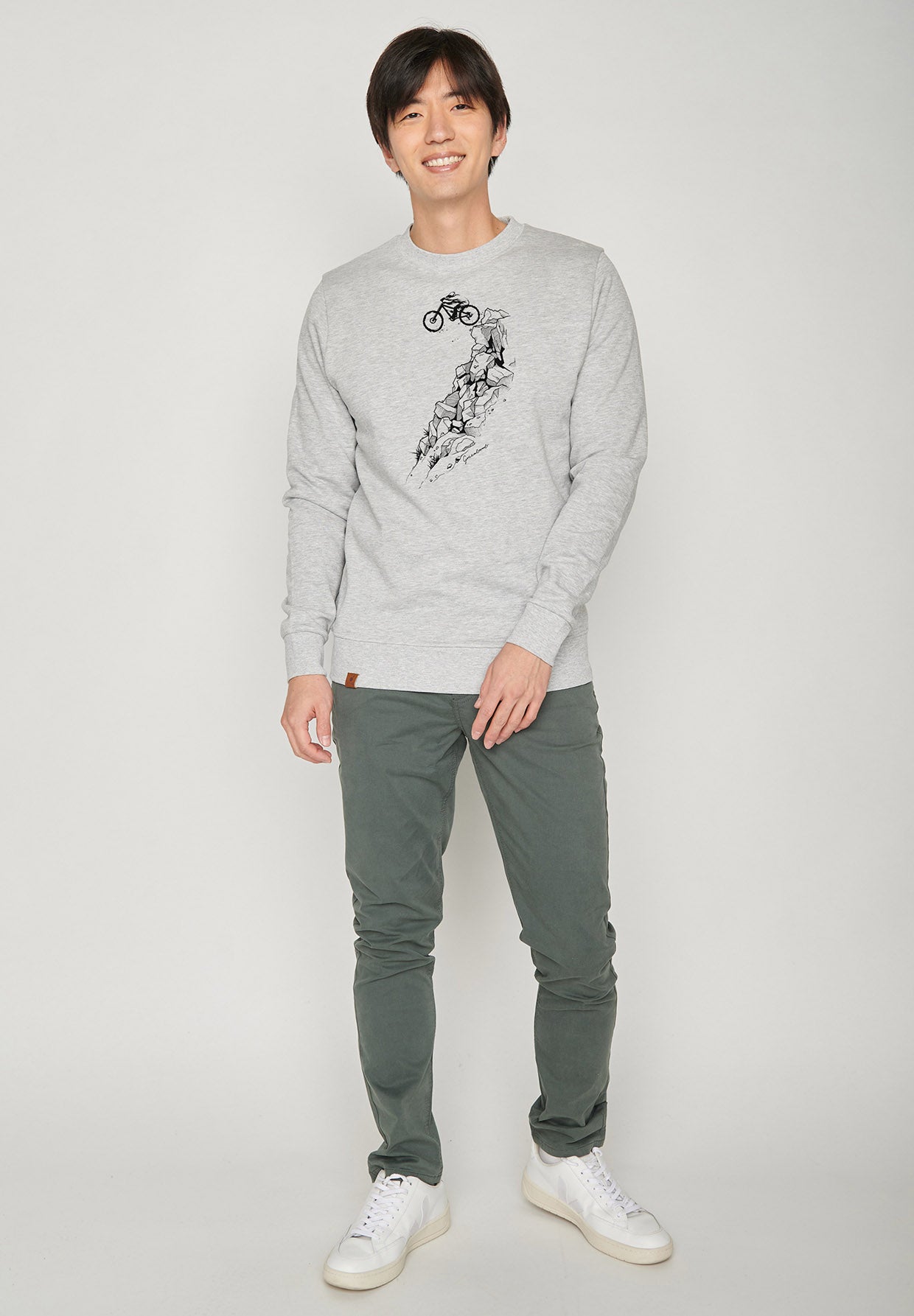 Heather Grey: Gemütliches Sweatshirt aus Bio-Baumwolle für Herren [6724]